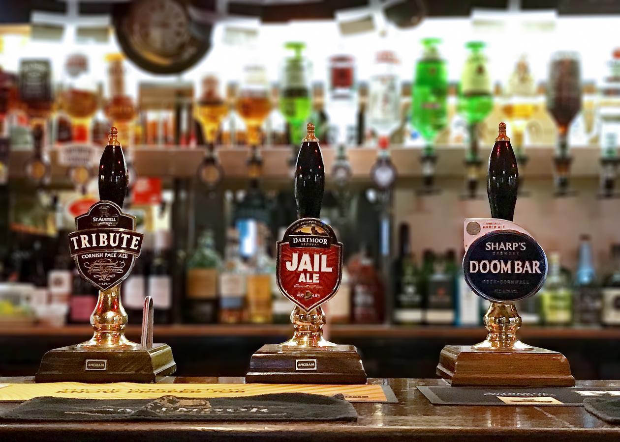Jolly Sailor Inn Looe Eksteriør bilde