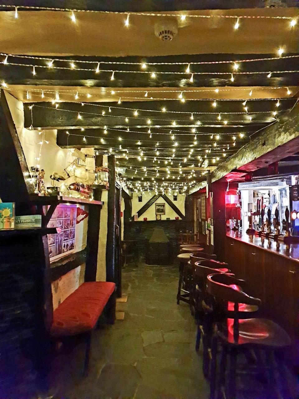 Jolly Sailor Inn Looe Eksteriør bilde